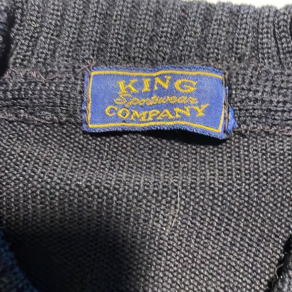 Vintage 1940s High School Letter Sweater Leather elbow patches—Sz 38 - Picture 3 of 12